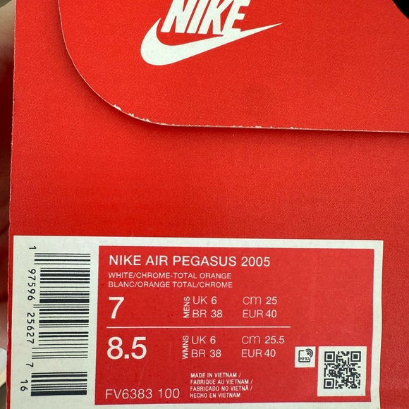 Nike Air Pegasus 2005 - Picture 4 of 4